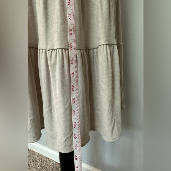 Zara Beige Halter Midi Dress with Ruffle Accents 🌟 - Picture 8 of 12